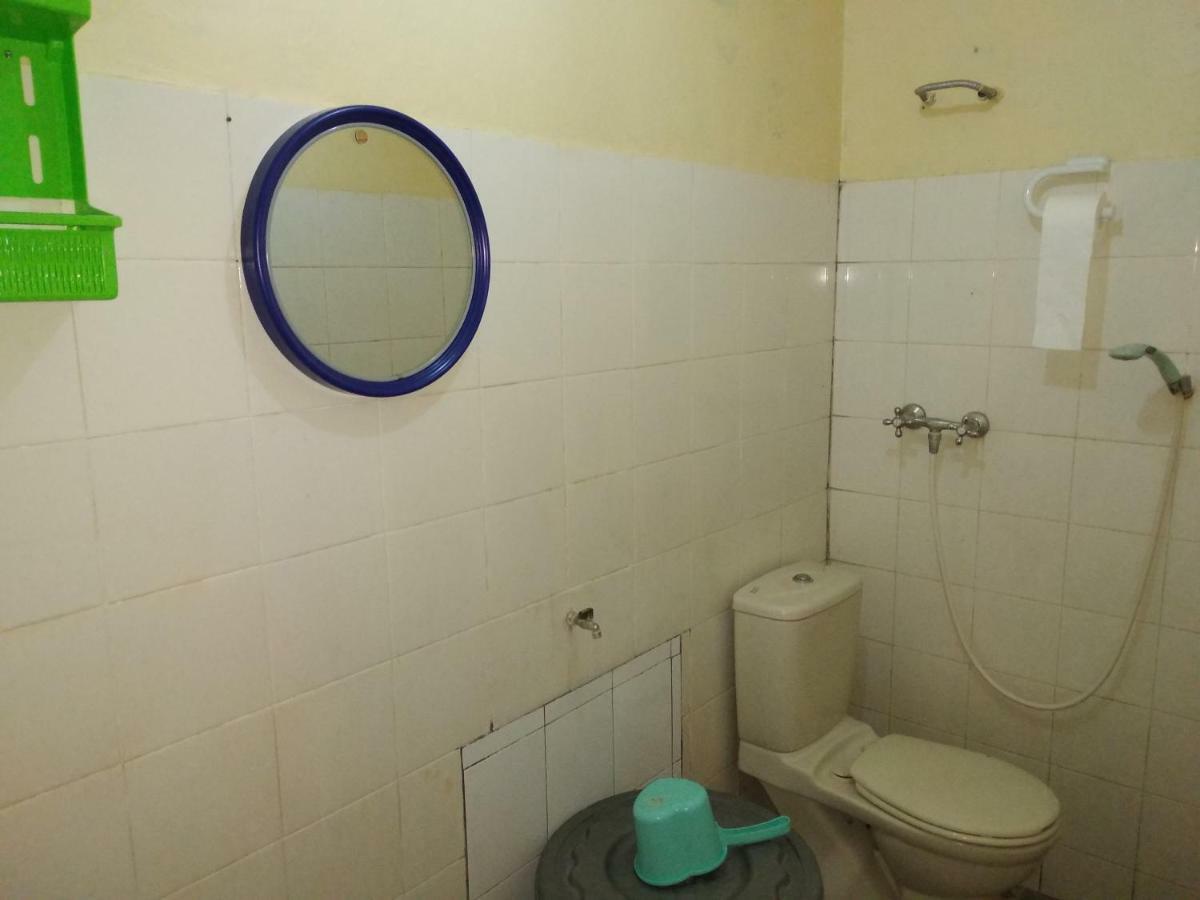 Szabrian Hostel 丹帕沙 外观 照片