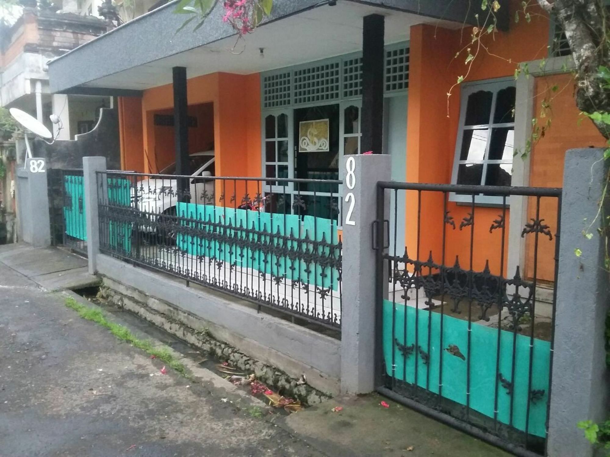 Szabrian Hostel 丹帕沙 外观 照片